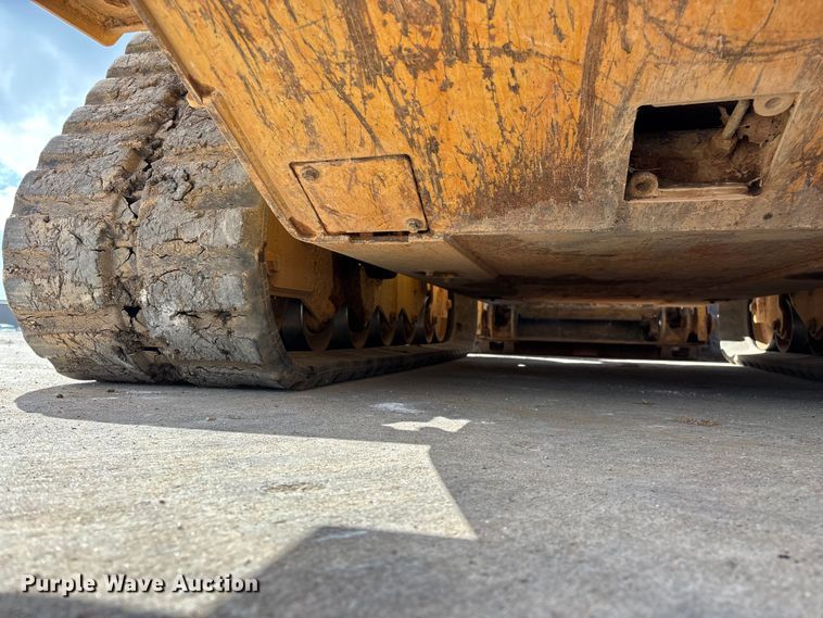 image for item FG0419 2022 Caterpillar 299D3 tracked skid steer loader