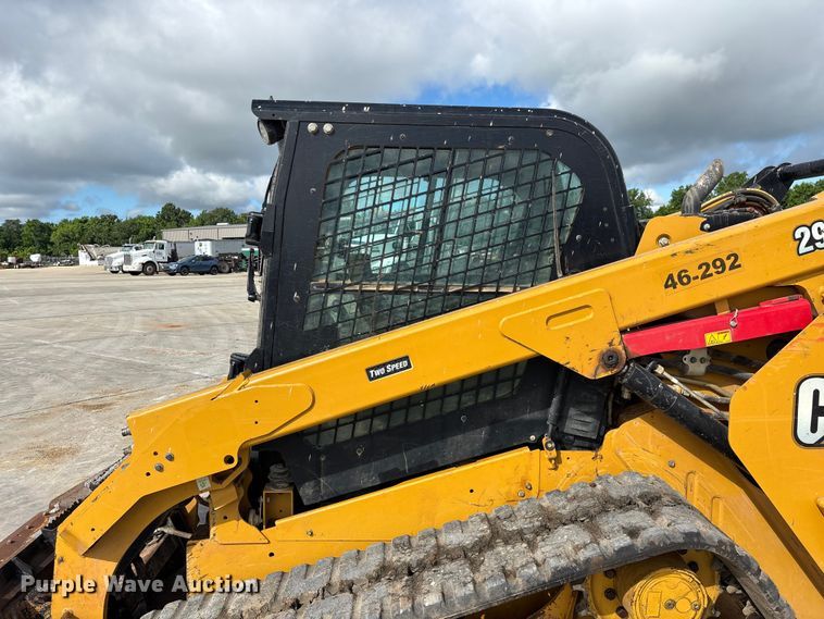 image for item FG0419 2022 Caterpillar 299D3 tracked skid steer loader