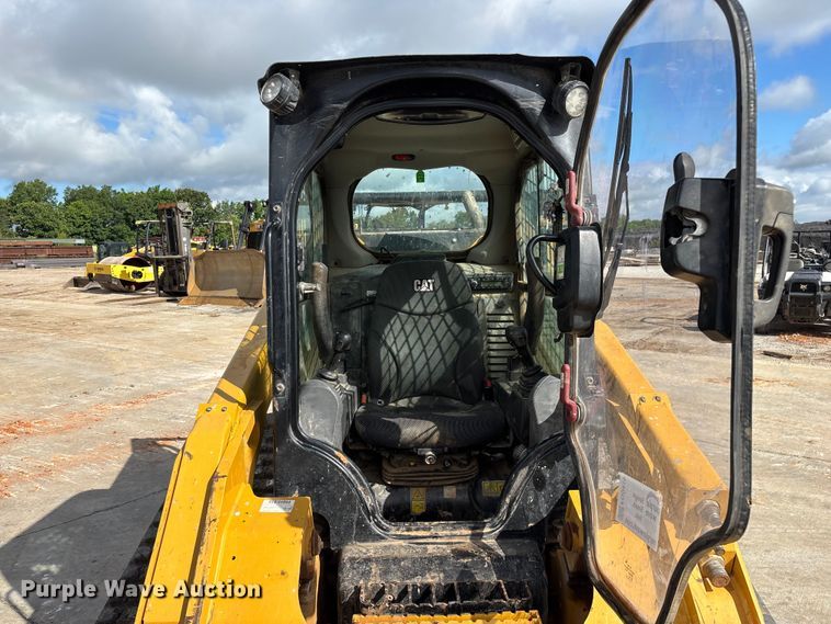 image for item FG0419 2022 Caterpillar 299D3 tracked skid steer loader