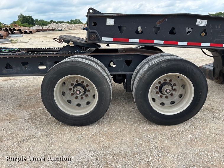 image for item FG0426 2001 Trail King lowboy equipment trailer