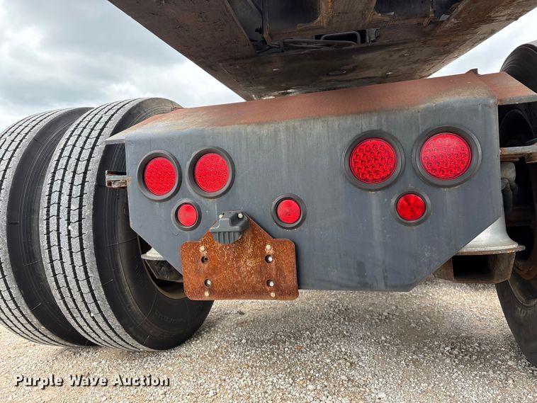 image for item FG0426 2001 Trail King lowboy equipment trailer