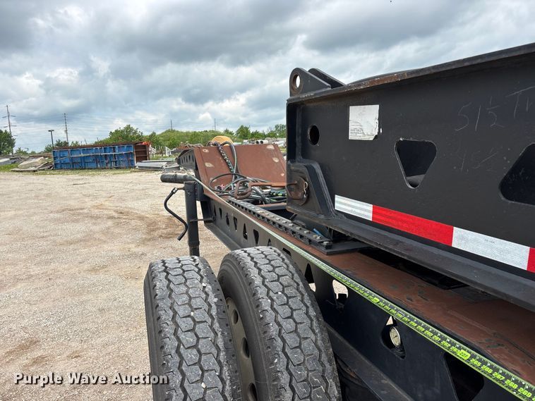image for item FG0426 2001 Trail King lowboy equipment trailer