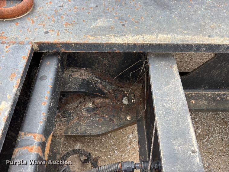 image for item FG0426 2001 Trail King lowboy equipment trailer