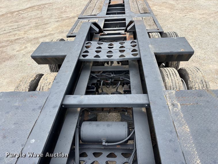 image for item FG0426 2001 Trail King lowboy equipment trailer