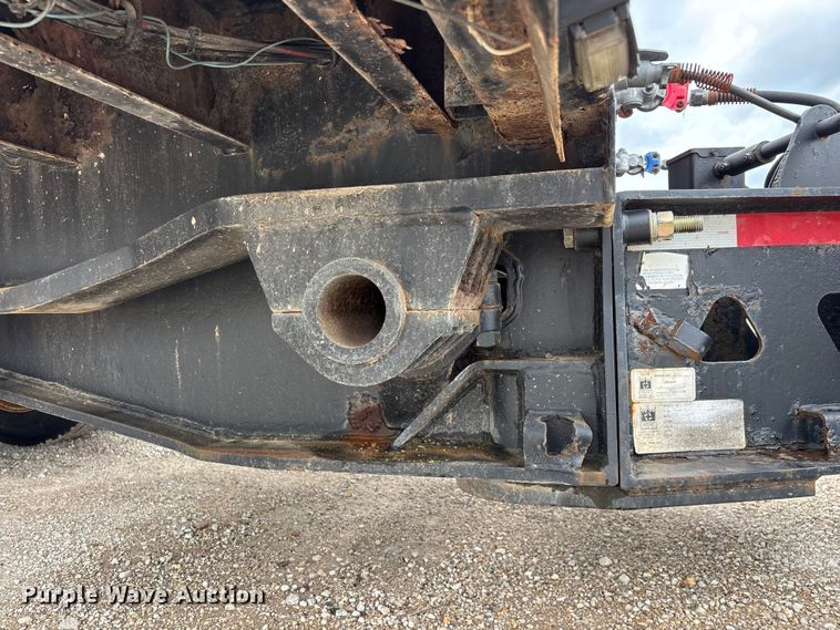 image for item FG0426 2001 Trail King lowboy equipment trailer