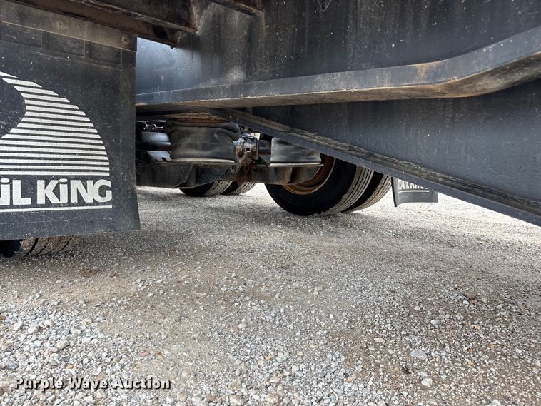 image for item FG0426 2001 Trail King lowboy equipment trailer