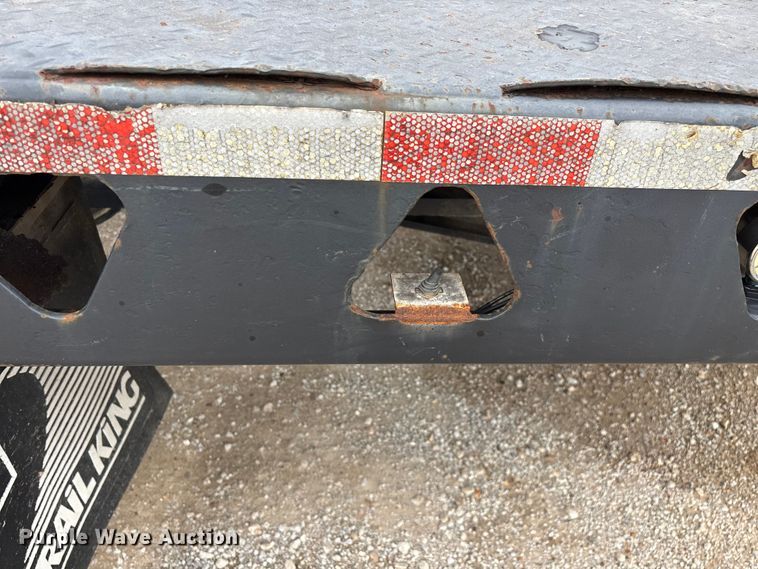 image for item FG0426 2001 Trail King lowboy equipment trailer