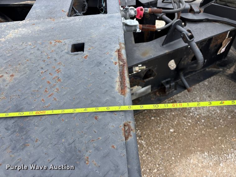 image for item FG0426 2001 Trail King lowboy equipment trailer