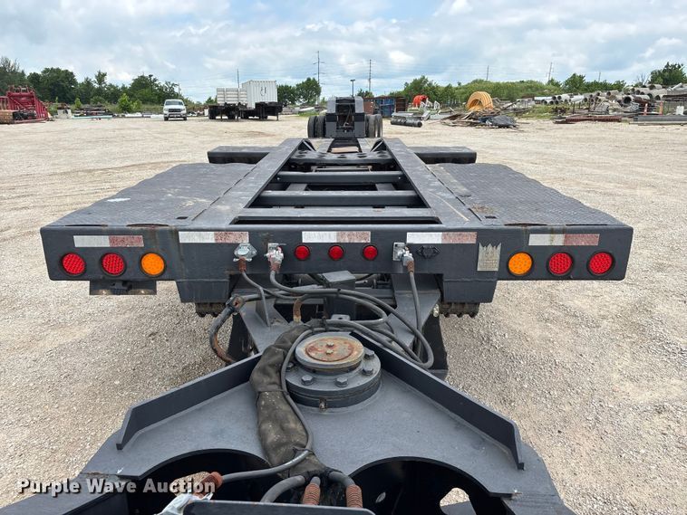 image for item FG0426 2001 Trail King lowboy equipment trailer