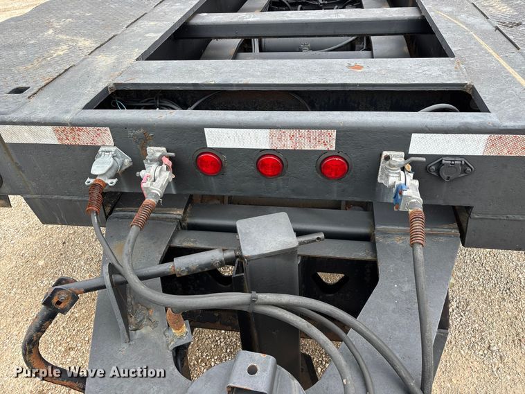 image for item FG0426 2001 Trail King lowboy equipment trailer
