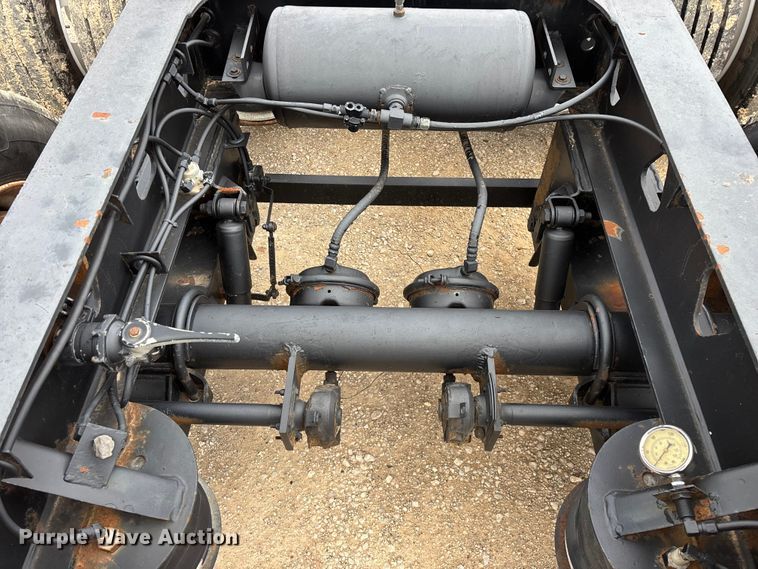 image for item FG0426 2001 Trail King lowboy equipment trailer