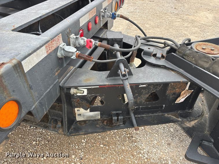 image for item FG0426 2001 Trail King lowboy equipment trailer