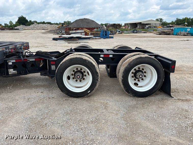 image for item FG0426 2001 Trail King lowboy equipment trailer