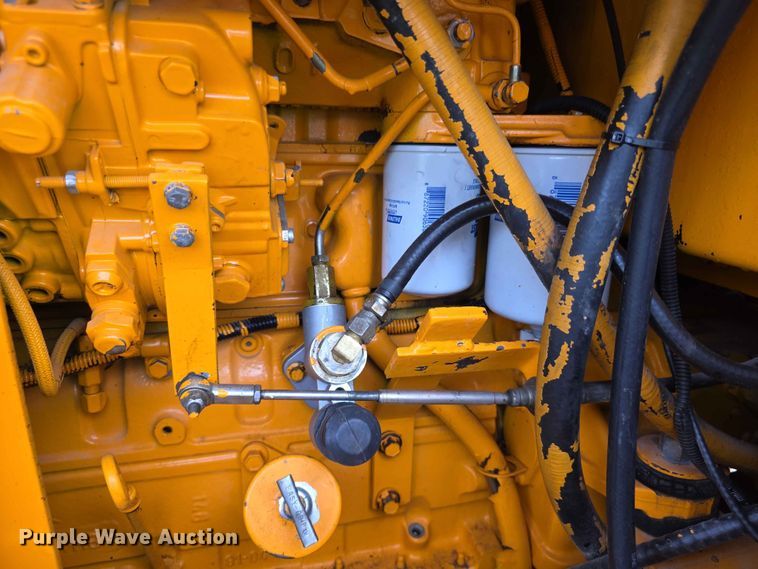 image for item FH6164 1999 Lee Boy 685 motor grader