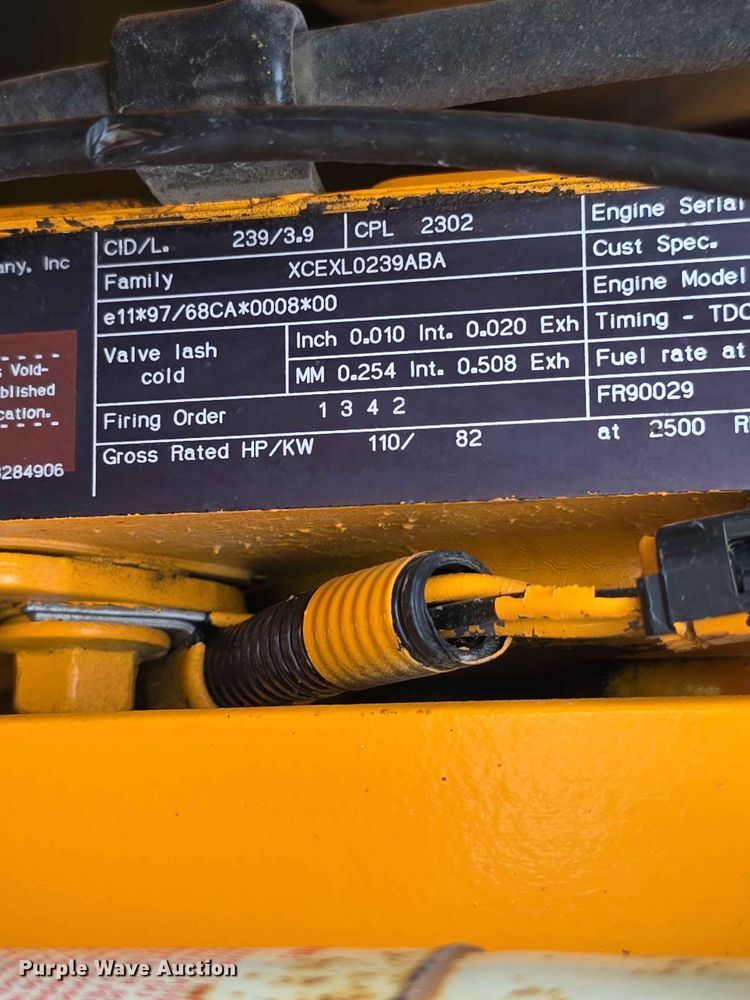image for item FH6164 1999 Lee Boy 685 motor grader