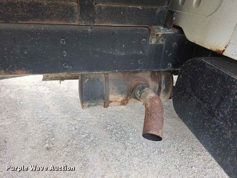 image for item FH6165 1986 International S1900 dump truck