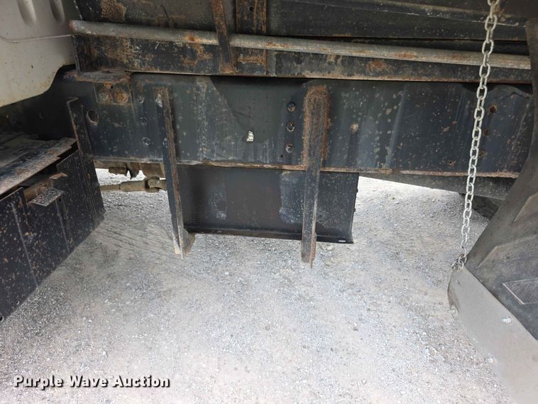 image for item FH6165 1986 International S1900 dump truck
