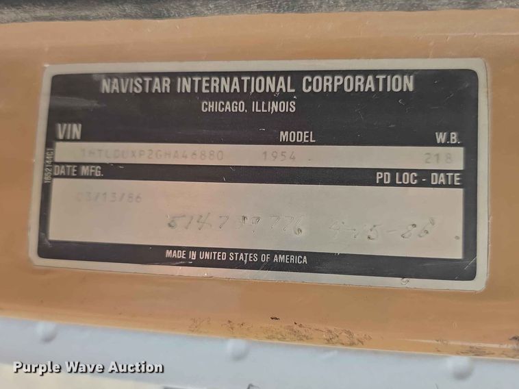 image for item FH6165 1986 International S1900 dump truck