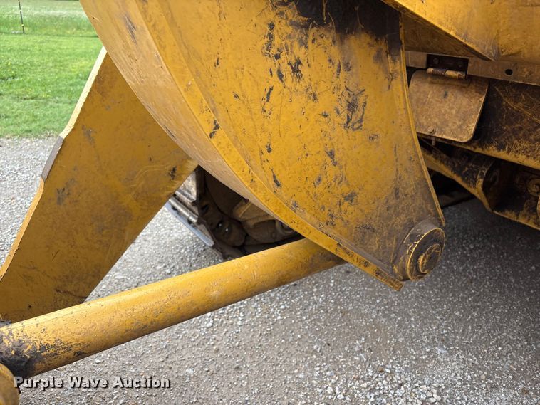 image for item FI0188 1989 Caterpillar 953 track loader