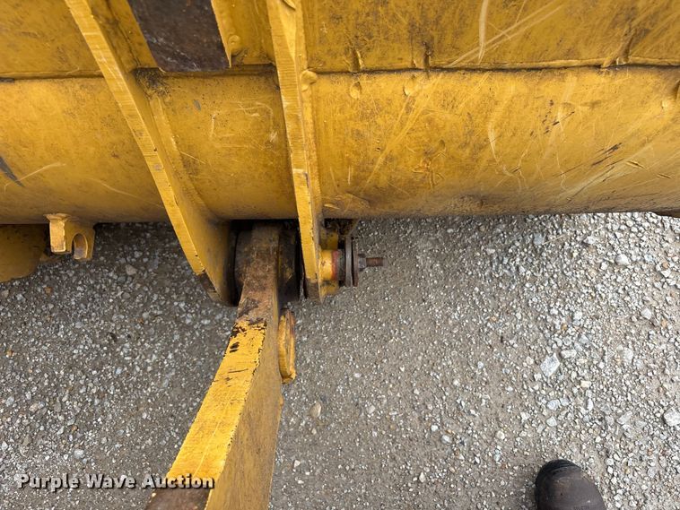 image for item FI0188 1989 Caterpillar 953 track loader