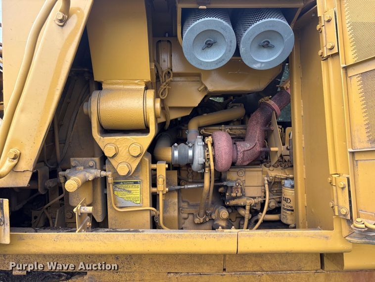 image for item FI0188 1989 Caterpillar 953 track loader