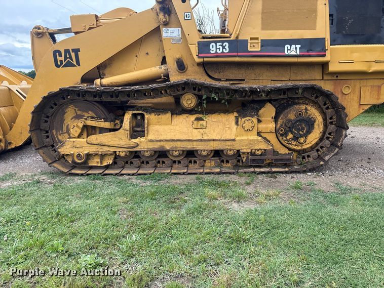 image for item FI0188 1989 Caterpillar 953 track loader