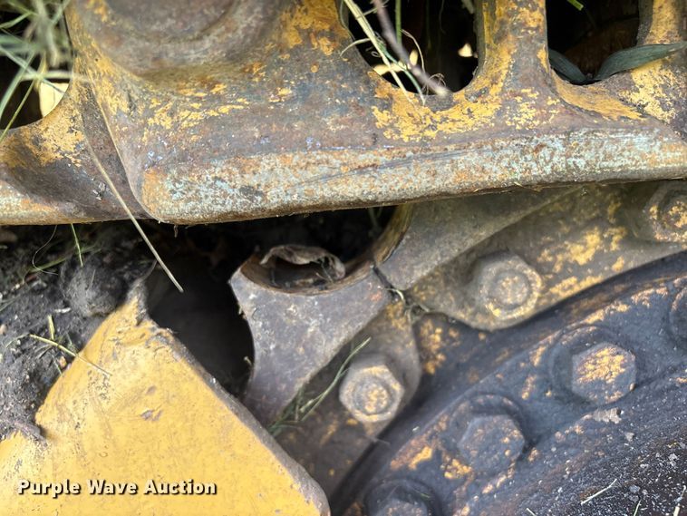 image for item FI0188 1989 Caterpillar 953 track loader