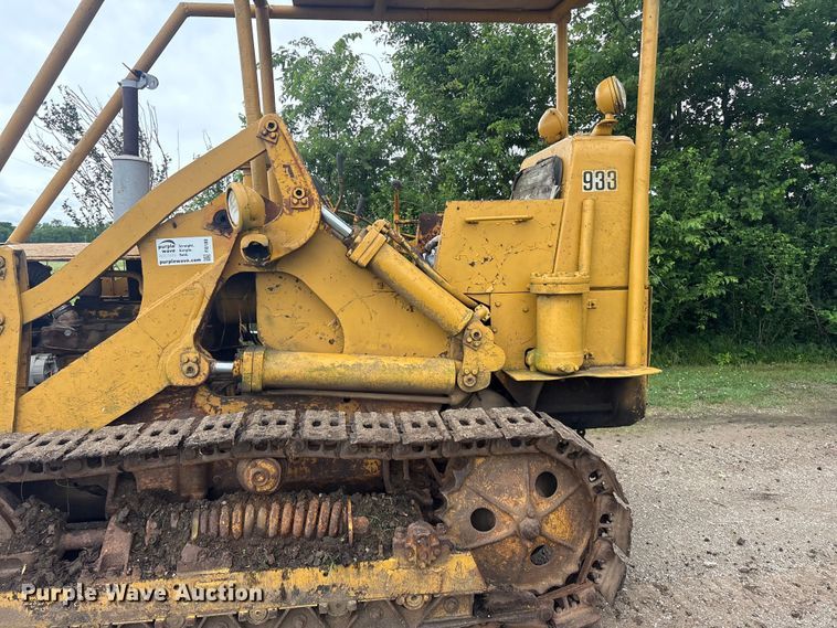 image for item FI0189 1962 Caterpillar 933 track loader