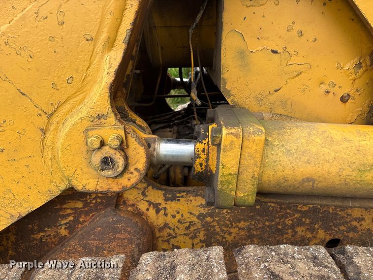 image for item FI0189 1962 Caterpillar 933 track loader
