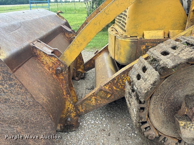 image for item FI0189 1962 Caterpillar 933 track loader