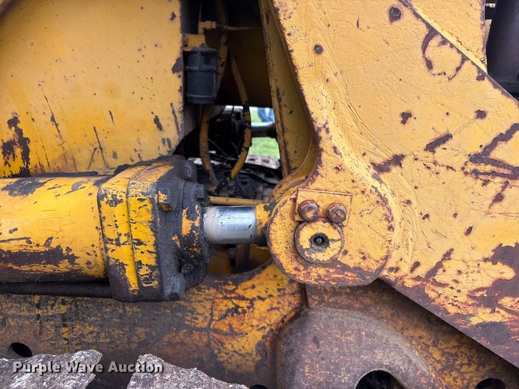 image for item FI0189 1962 Caterpillar 933 track loader