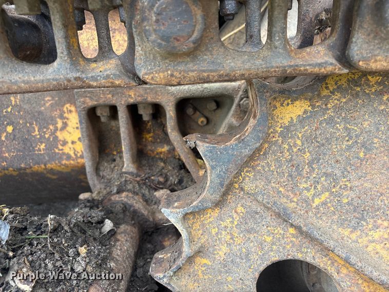 image for item FI0189 1962 Caterpillar 933 track loader