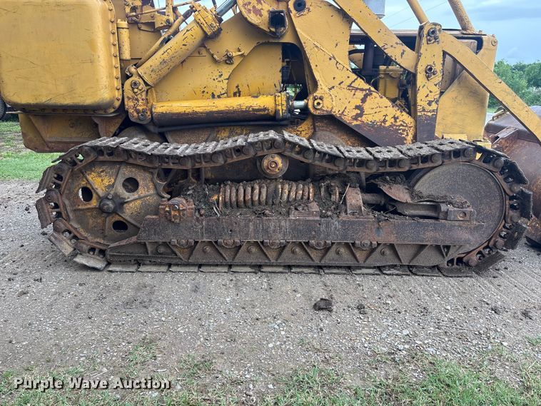 image for item FI0189 1962 Caterpillar 933 track loader