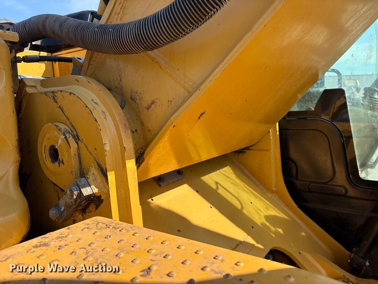 image for item FI0192 2015 Caterpillar 336FL excavator