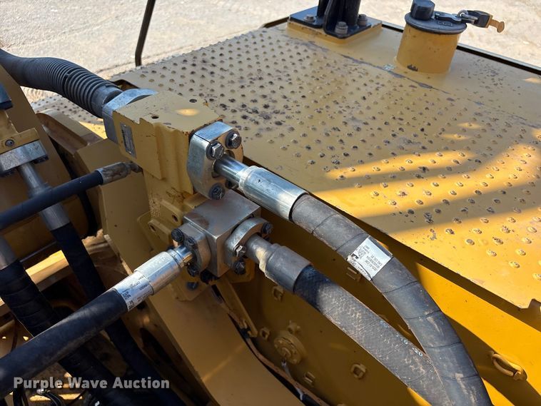 image for item FI0192 2015 Caterpillar 336FL excavator