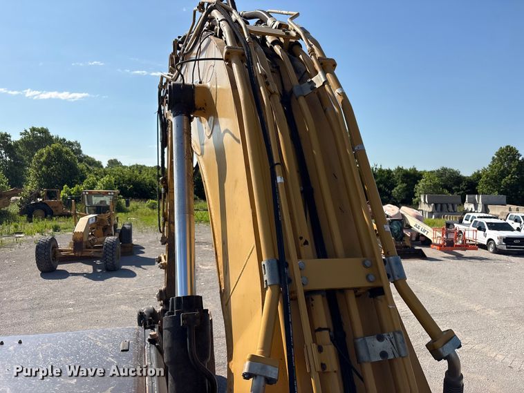 image for item FI0192 2015 Caterpillar 336FL excavator
