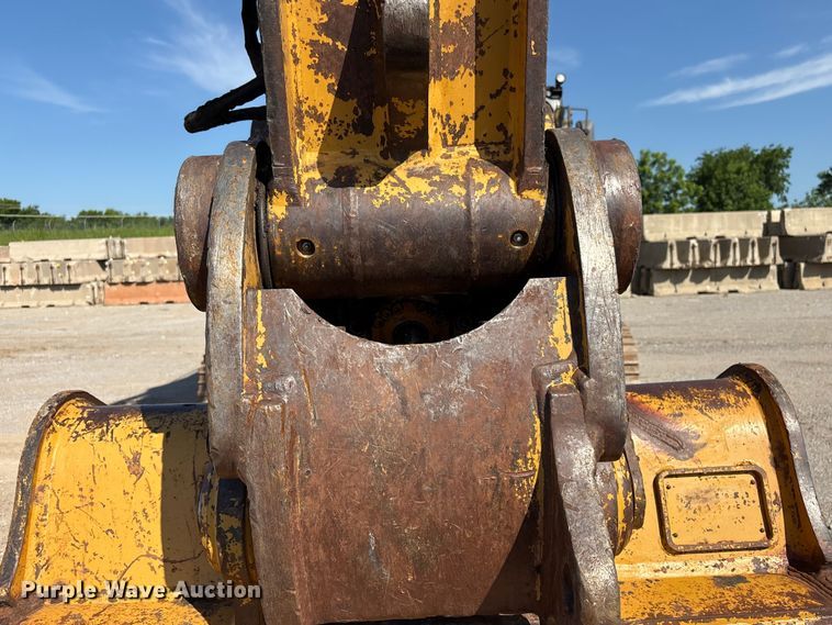 image for item FI0192 2015 Caterpillar 336FL excavator