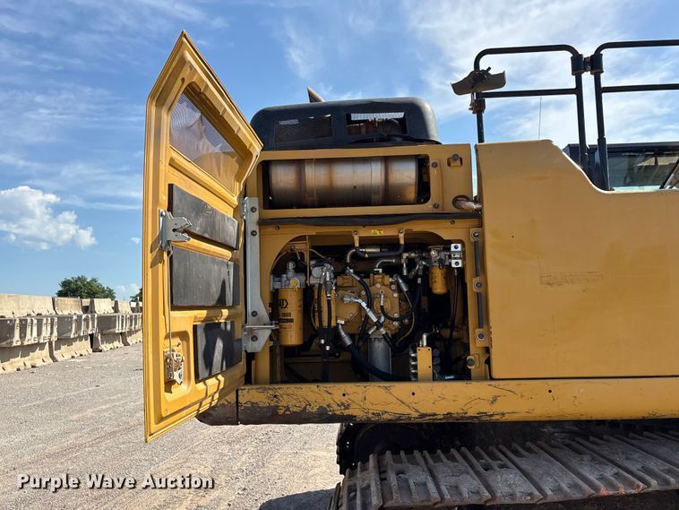 image for item FI0192 2015 Caterpillar 336FL excavator