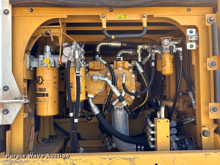 image for item FI0192 2015 Caterpillar 336FL excavator
