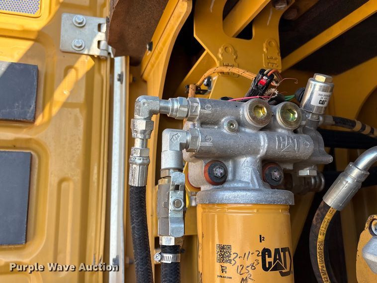 image for item FI0192 2015 Caterpillar 336FL excavator