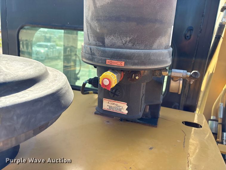 image for item FI0192 2015 Caterpillar 336FL excavator
