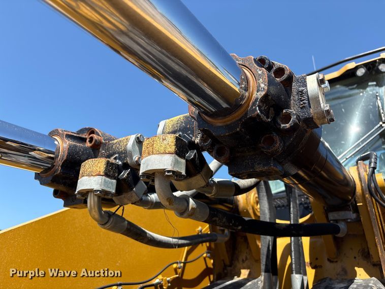 image for item FI0194 2016 Caterpillar 980M wheel loader