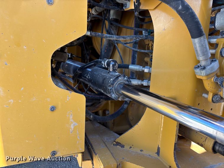 image for item FI0194 2016 Caterpillar 980M wheel loader