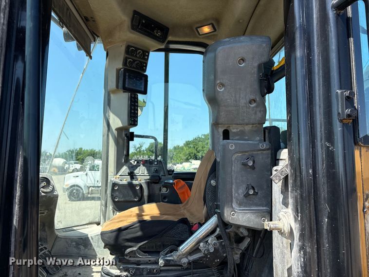 image for item FI0194 2016 Caterpillar 980M wheel loader