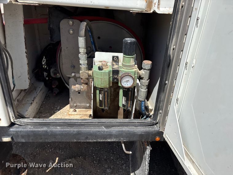 image for item FI0196 2012 Freightliner Business Class M2 utility / service truck