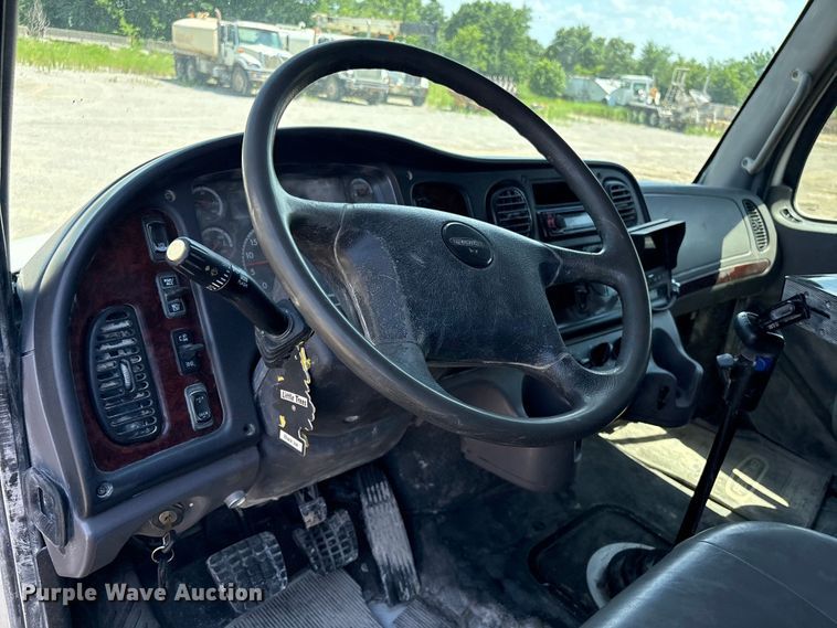 image for item FI0196 2012 Freightliner Business Class M2 utility / service truck