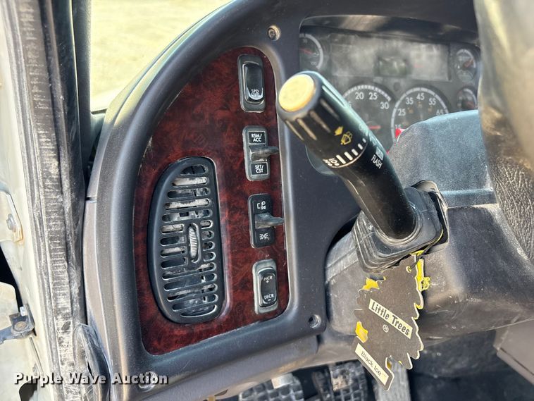 image for item FI0196 2012 Freightliner Business Class M2 utility / service truck