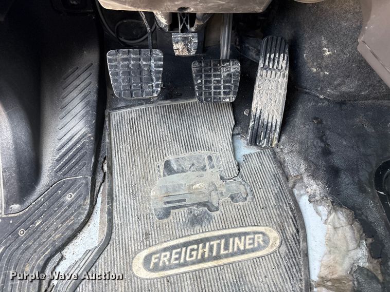image for item FI0196 2012 Freightliner Business Class M2 utility / service truck