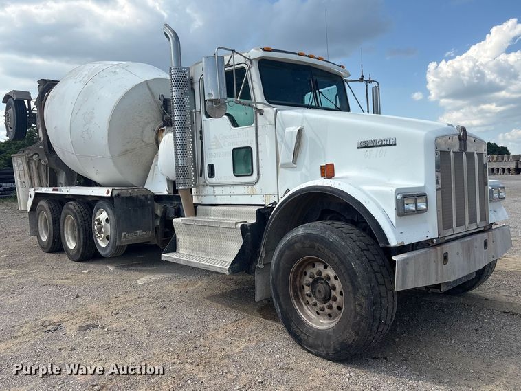 image for item FI0197 2017 Kenworth W900 ready mix truck