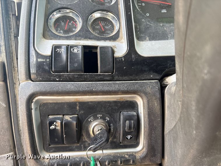 image for item FI0197 2017 Kenworth W900 ready mix truck